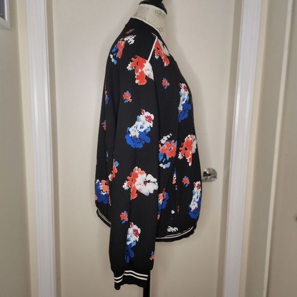 Vince Camuto bomber jacket - Picture 5 of 10